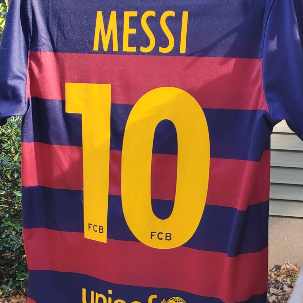 Messi sports jersey